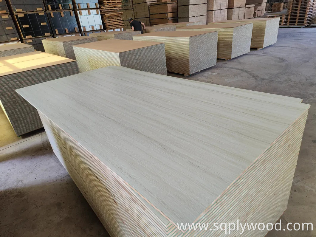 Melamine MDF Plain/Laminated/Slot/UV/Veneer/Melamine MDF for Furniture